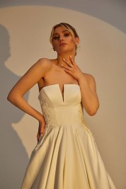 2023dimitri-gelinlik-modelimiz-2